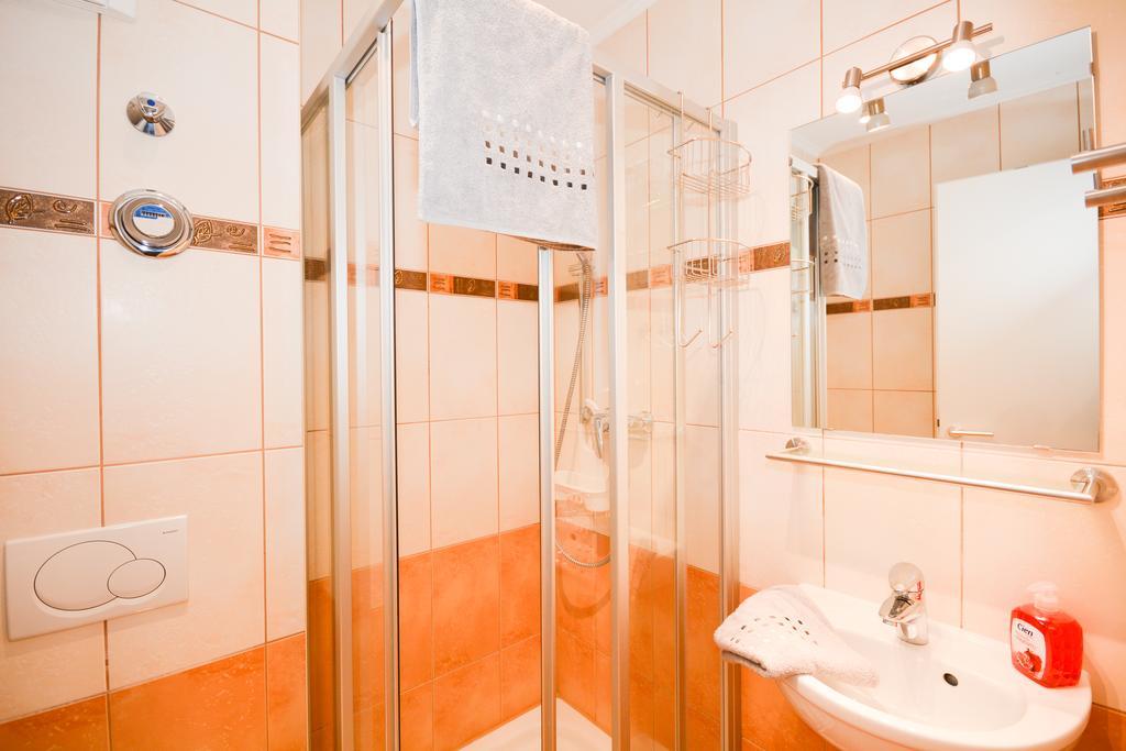 Komfort-Ferienwohnung Hansa By Meer-Ferienwohnungen 宾茨 外观 照片